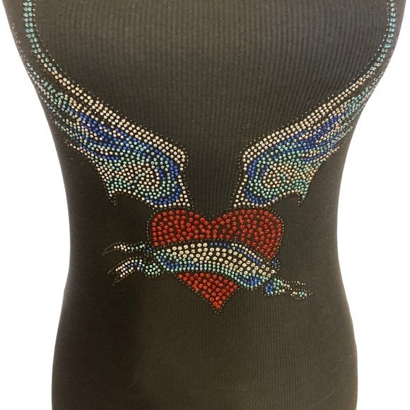 Black tank top with studded winged heart “tattoo”. Old Navy - Picture 2 of 5
